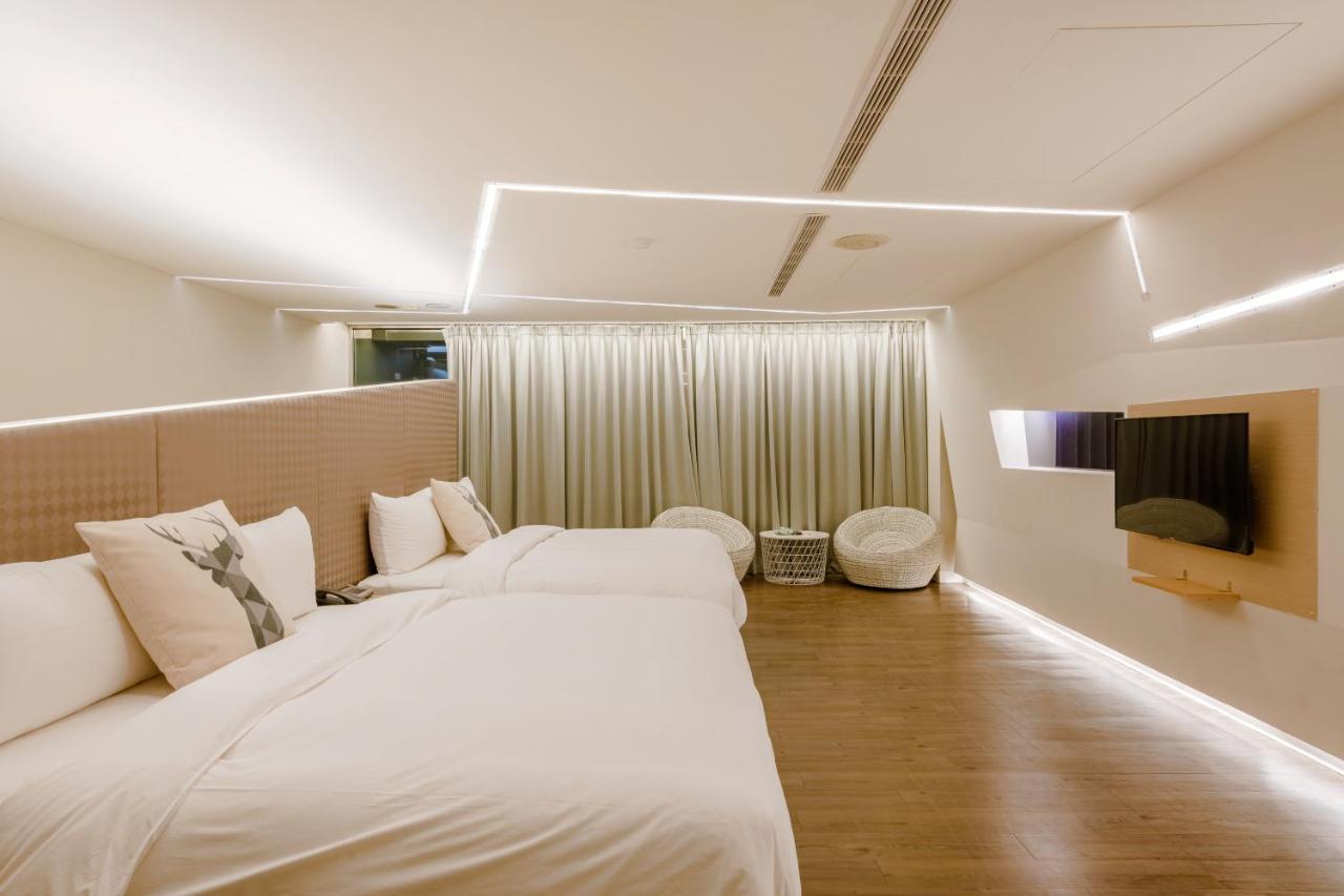 Ya Nold Hot Spring Hotel 礁渓郷 エクステリア 写真